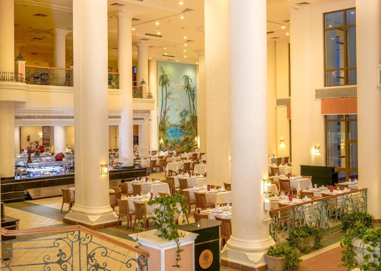 Charmillion Club Resort Sharm El Sheikk Exterior foto The interior of the hotel