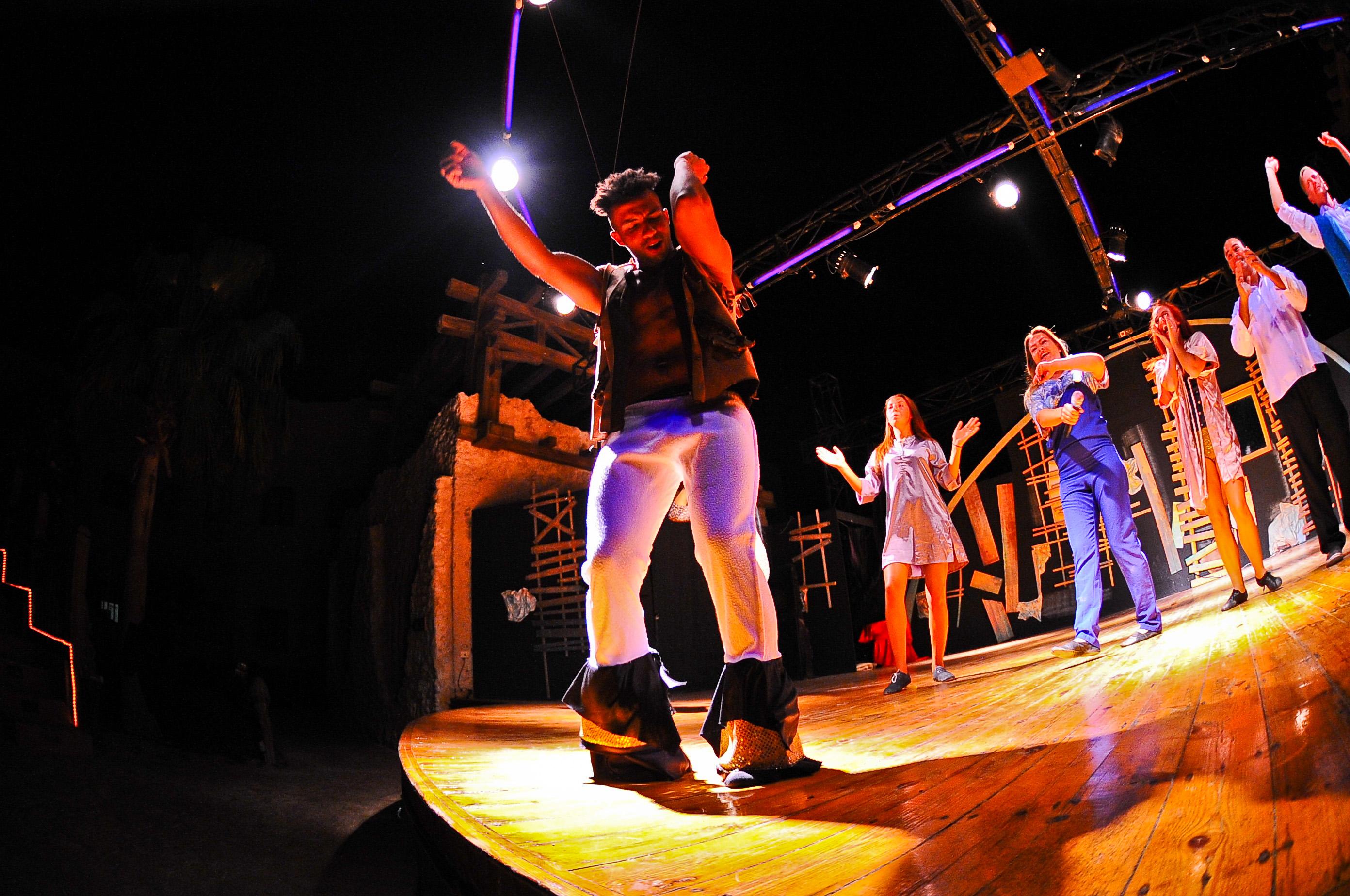 Charmillion Club Resort Sharm El Sheikk Exterior foto The Pirate's League at Disney's Hollywood Studios