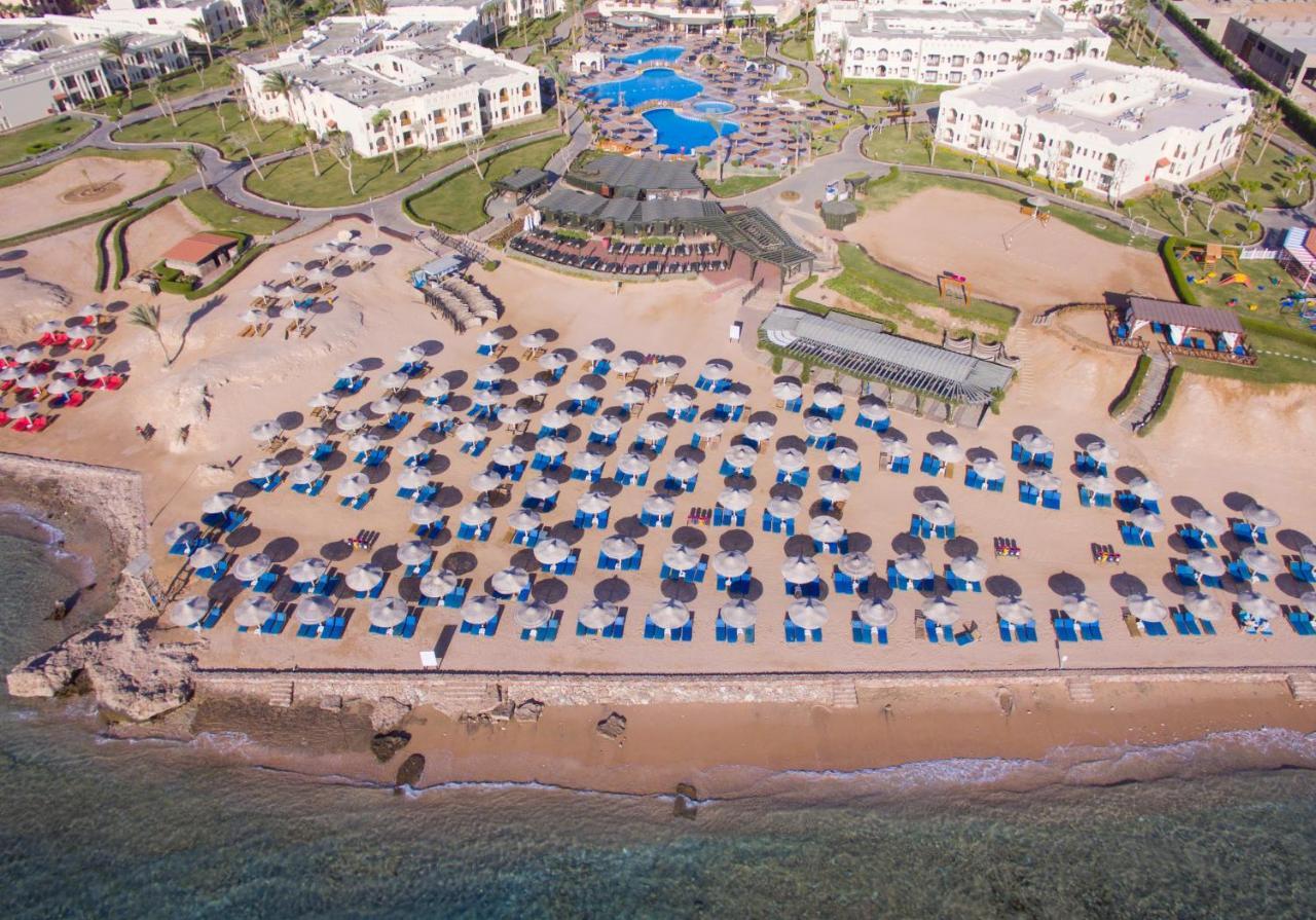 Charmillion Club Resort Sharm El Sheikk Exterior foto Aerial view of the beach