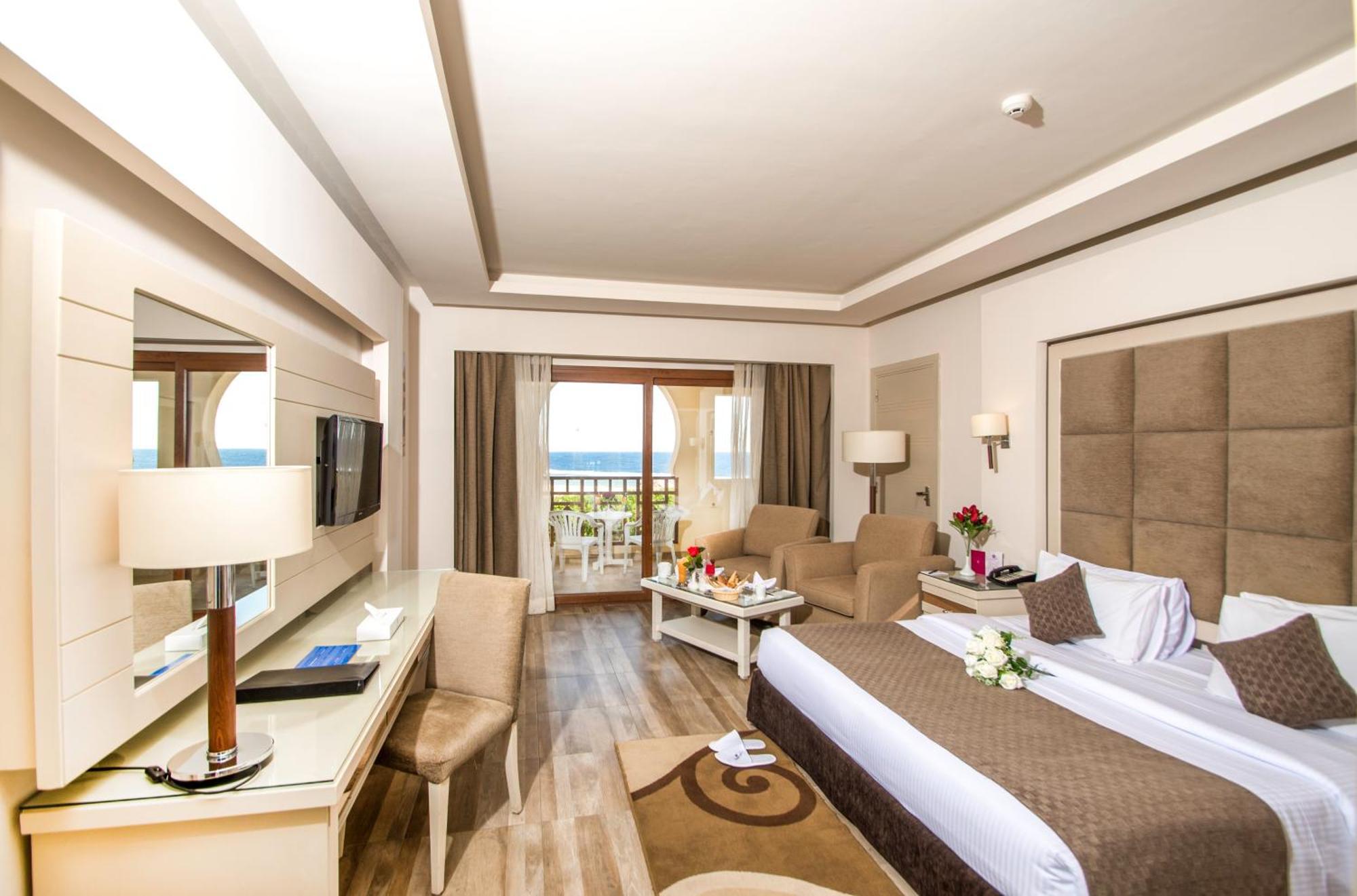 Charmillion Club Resort Sharm El Sheikk Quarto foto A room at the hotel