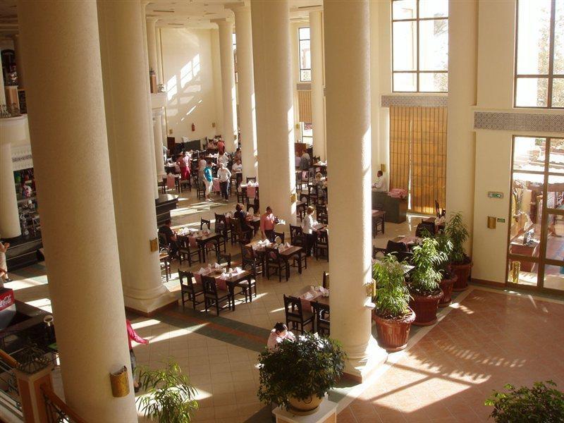 Charmillion Club Resort Sharm El Sheikk Exterior foto The interior of the hotel
