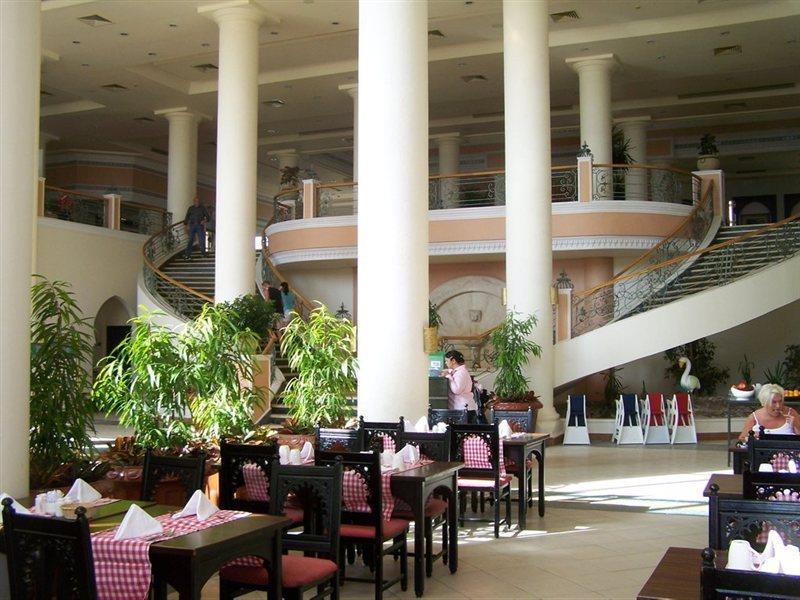 Charmillion Club Resort Sharm El Sheikk Exterior foto The lobby of the Grand Hotel